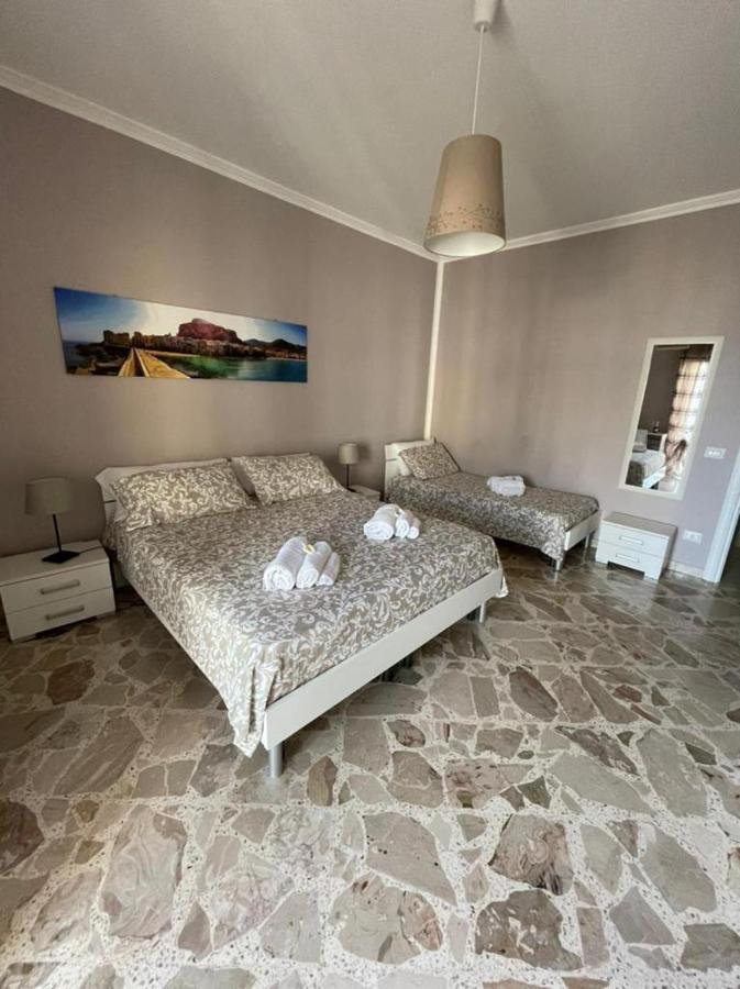 B&B Dea Cefalù Exteriör bild